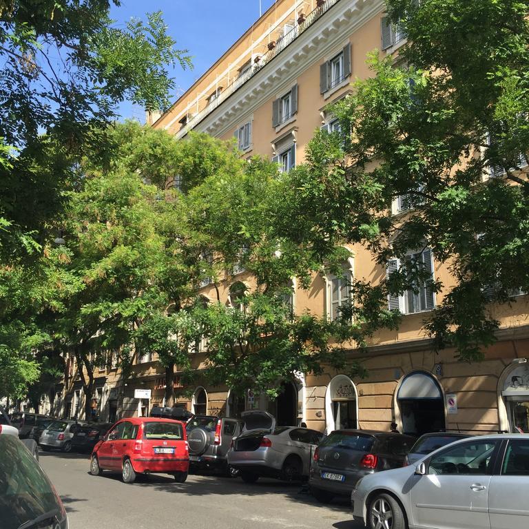 Vatican Luxury Apartment Рим Екстер'єр фото